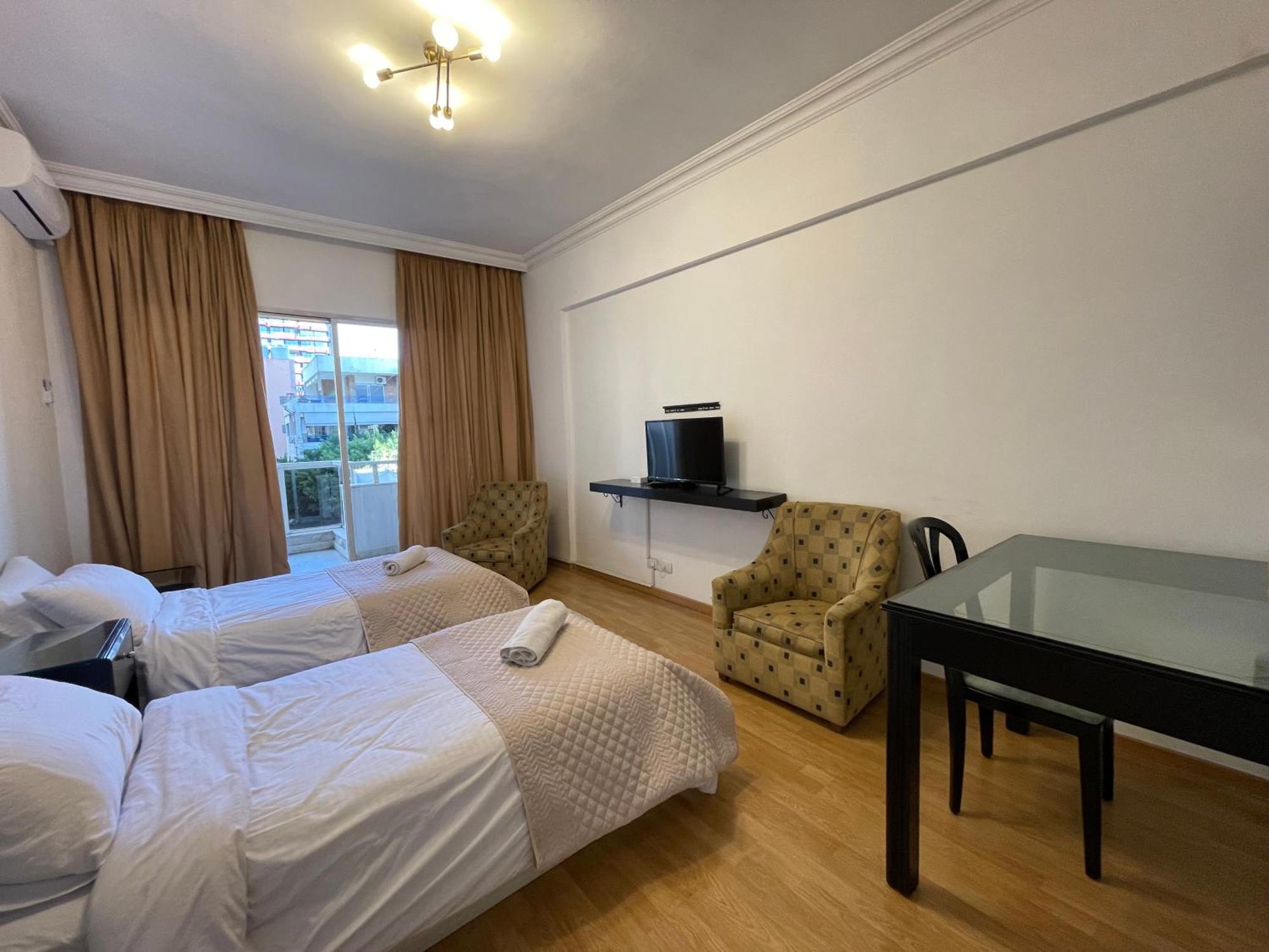 Elegant Suites Beirut Esterno foto