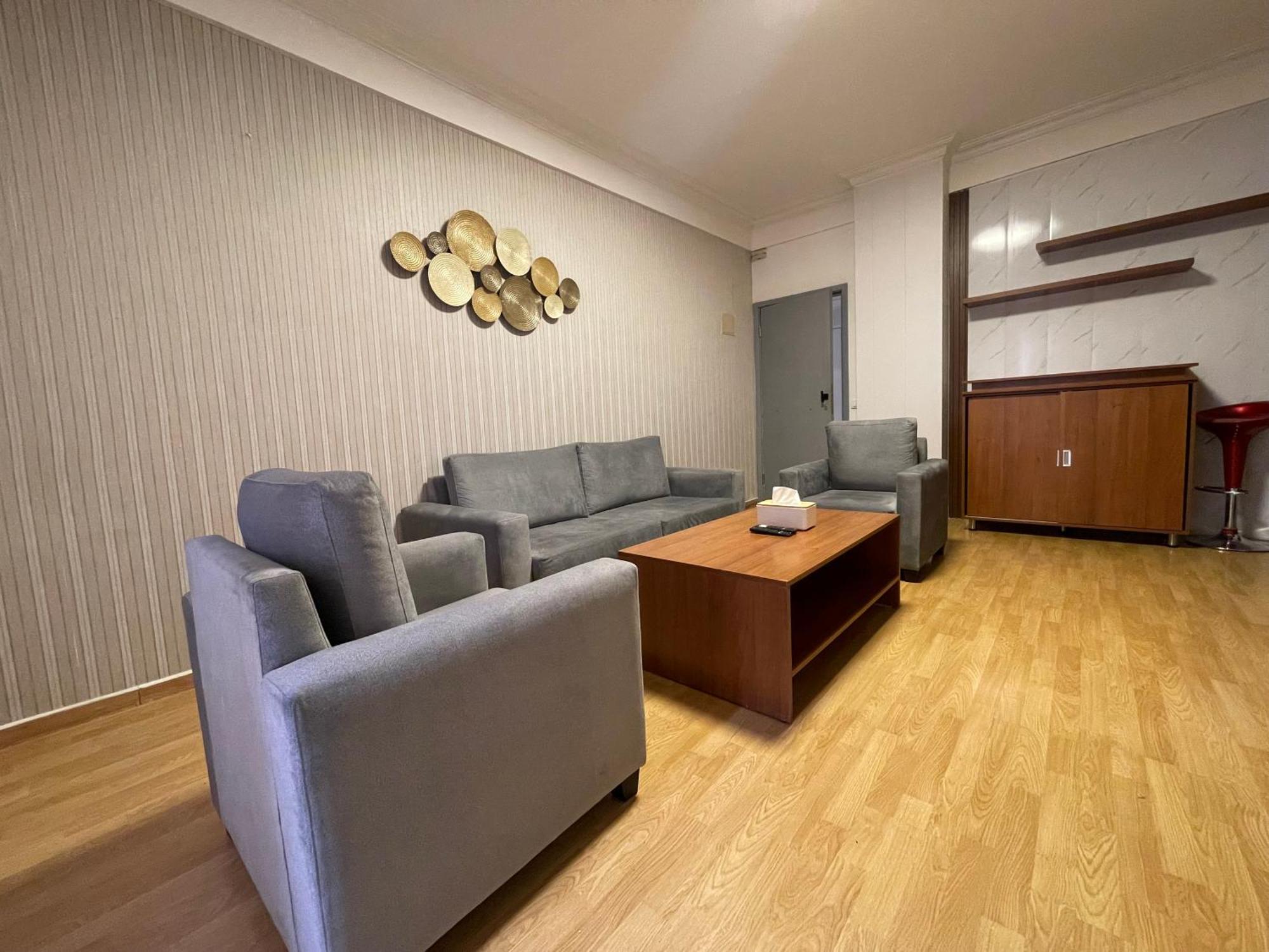 Elegant Suites Beirut Esterno foto