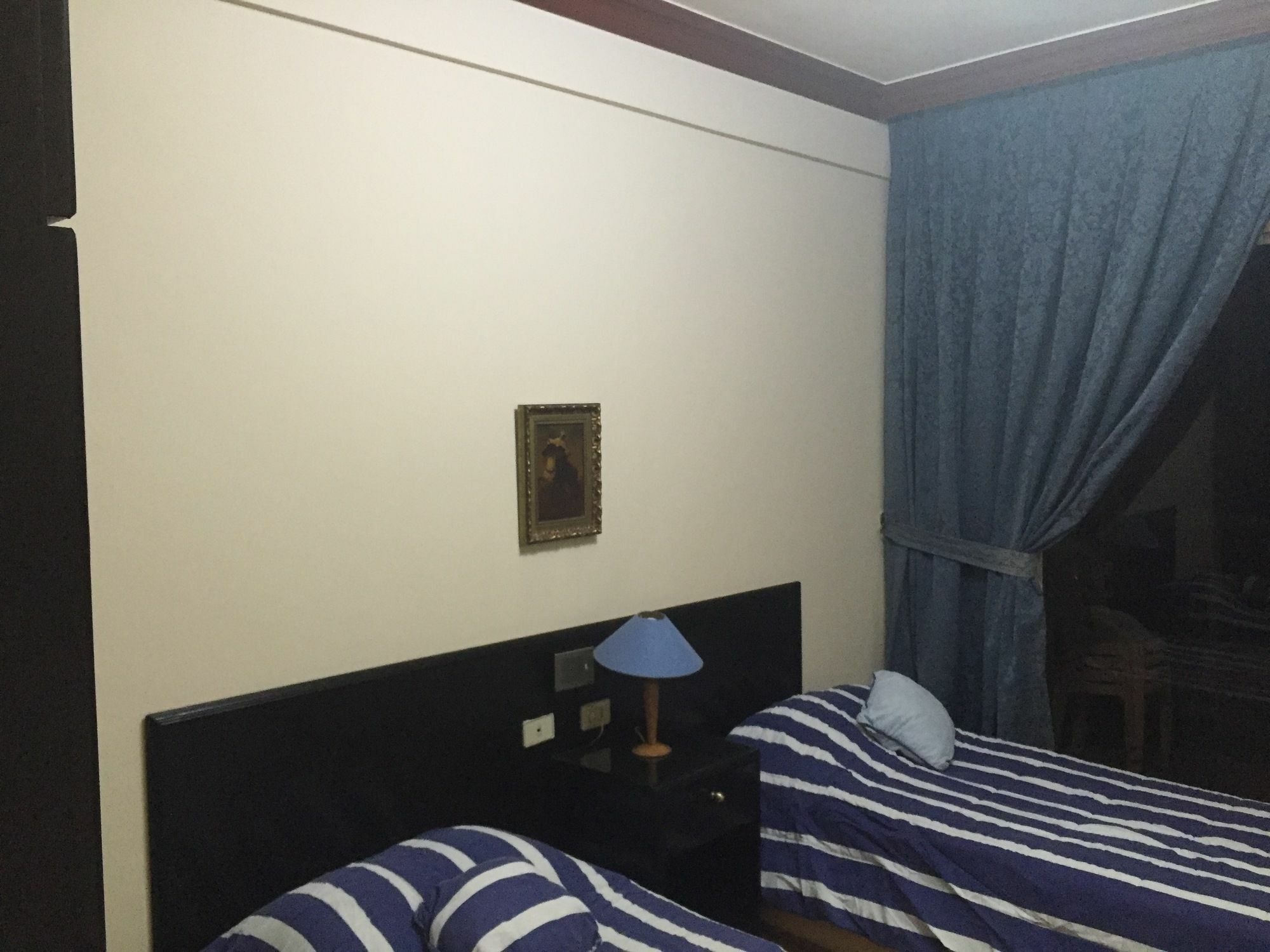 Elegant Suites Beirut Esterno foto
